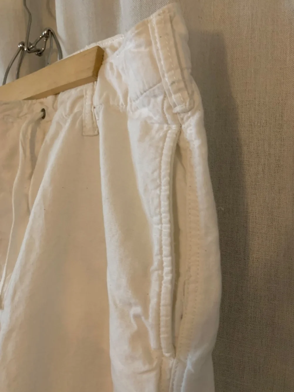 H&M L.O.G.G. Off-White Linen Blend Drawstring Hem Straight Pants US 4
